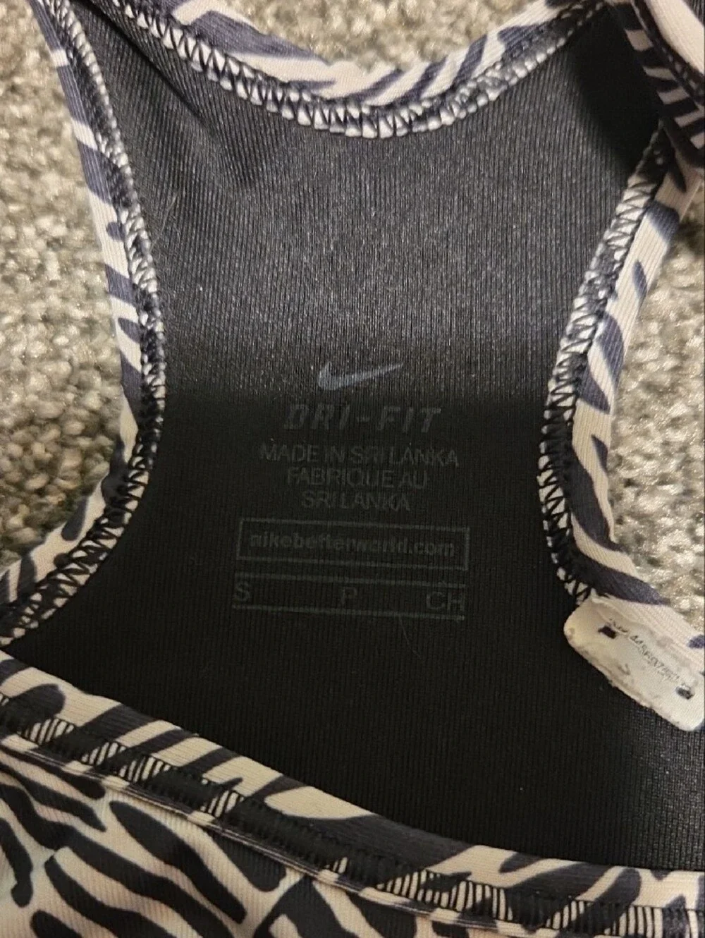 Nike Pro Black and White Abstract-Print Sports Bra Size Small